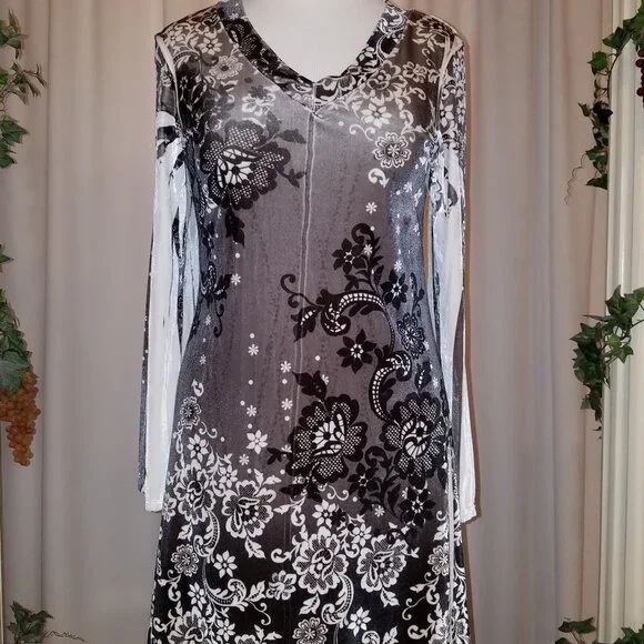 The Pyramid Collection Velvet dress size M - Picture 1 of 4